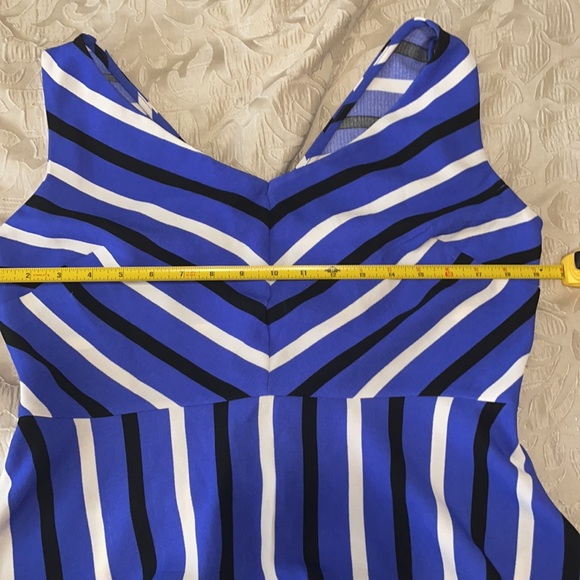 Worthington Petites PM V-Neck Stripped Peplum Top - Picture 9 of 10